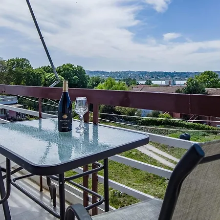 Corfu Diamond Suite-comfy Summer Getaway
